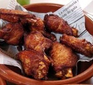 Tapa De Alitas De Polo